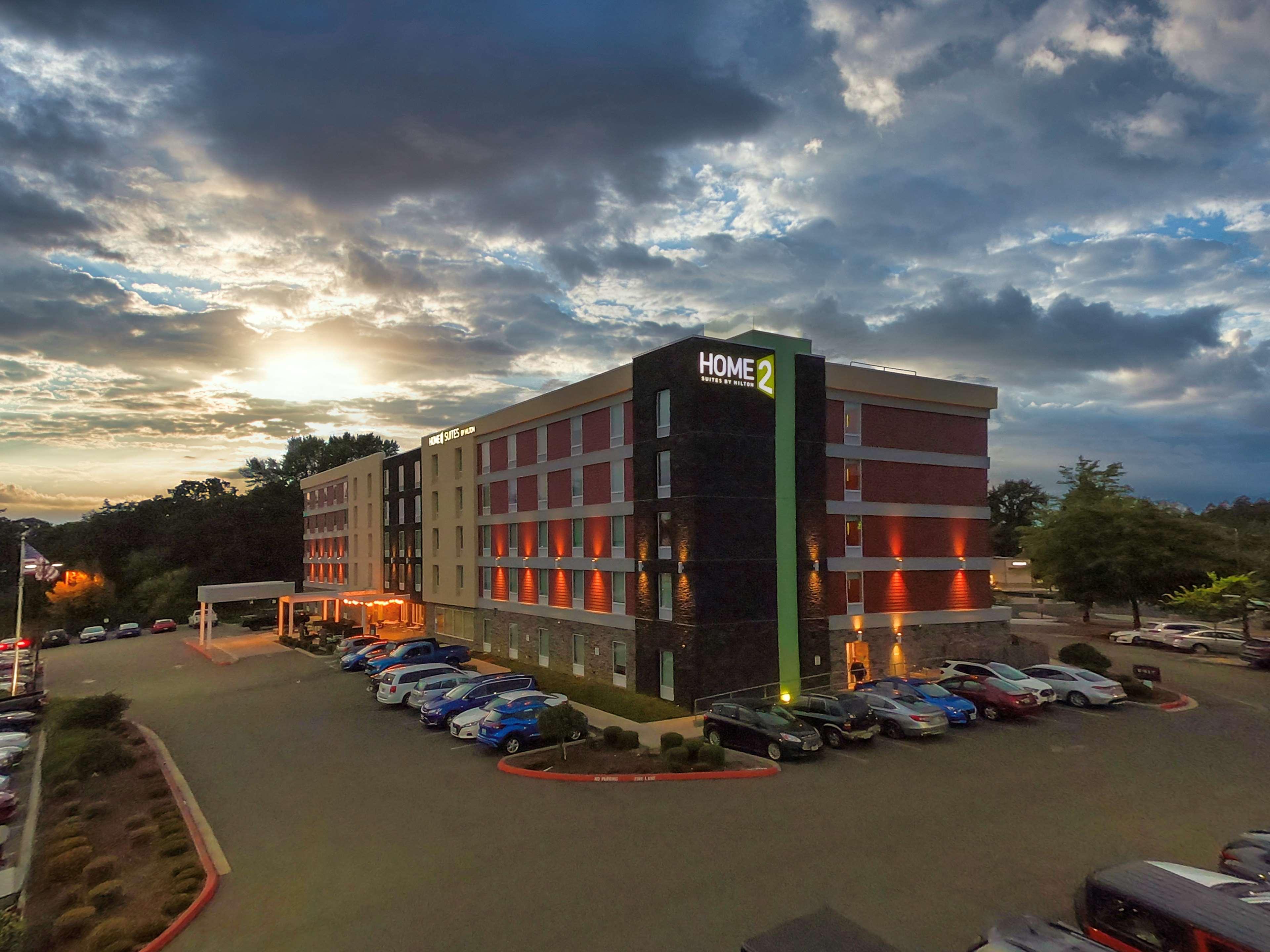 Home2 Suites By Hilton Dupont Eksteriør billede